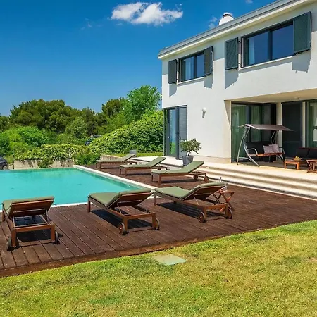 Holiday home Anna