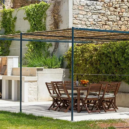 Anna Holiday home Porec